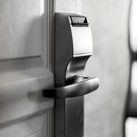 Belle Vue מלון 3*