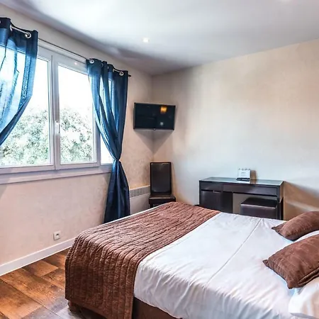 Belle Vue 3* רויאן