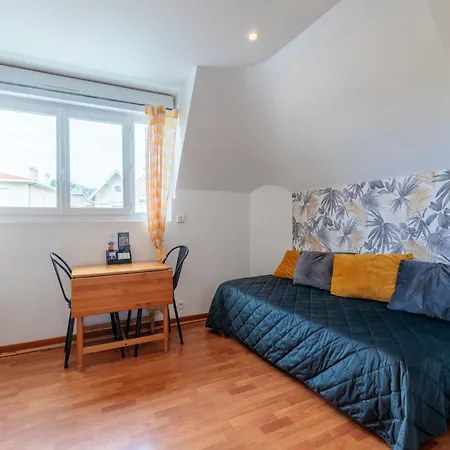 Hotel Belle Vue 3*
