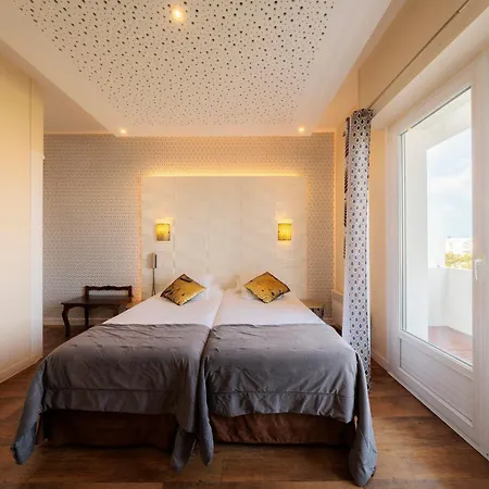 Hotel Belle Vue 3*